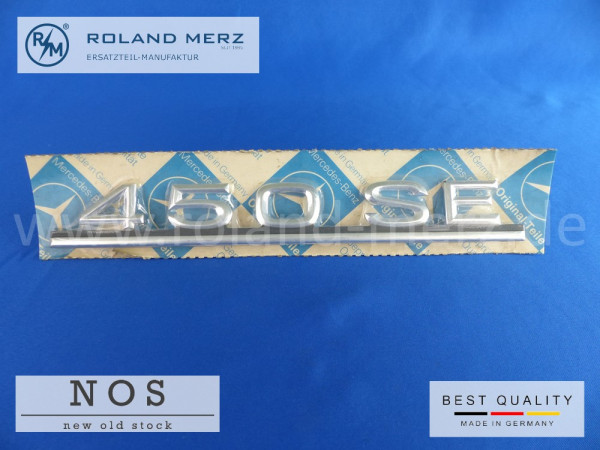 116 817 01 14 Mercedes Typenkennzeichen innen an Schalttafel mitte 450 SE original Neuteil/NOS